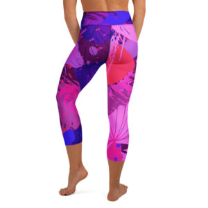 Kaka'ako Capri Leggings - Image 5