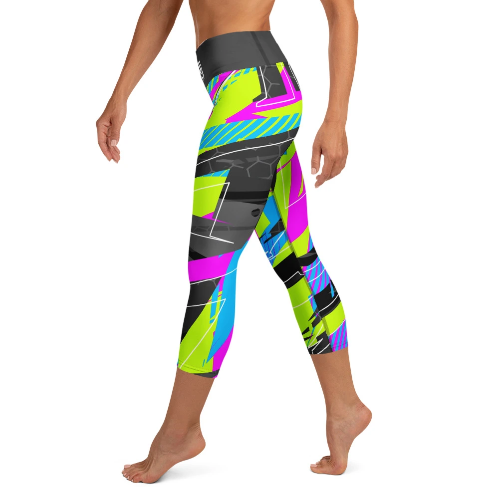 Fractured Yoga Capri Leggings - Image 2